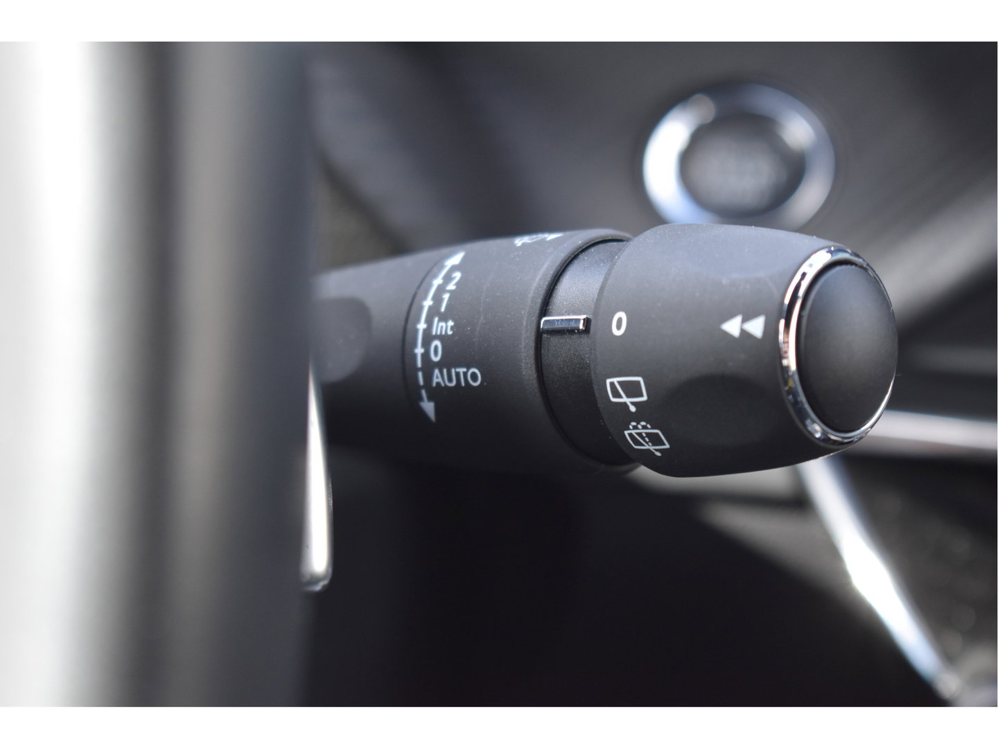 Peugeot 208 1.2 PureTech 131 pk GT-Line | Camera | Carplay | DAB | Stoelverwarming | Sfeerverlichting | Sportstoelen | Full LED