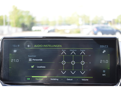 Peugeot 208 1.2 PureTech 131 pk GT-Line | Camera | Carplay | DAB | Stoelverwarming | Sfeerverlichting | Sportstoelen | Full LED