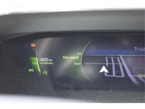 Peugeot 208 1.2 PureTech 131 pk GT-Line | Camera | Carplay | DAB | Stoelverwarming | Sfeerverlichting | Sportstoelen | Full LED