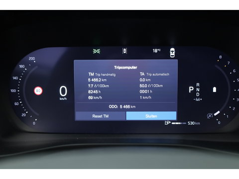 Volvo XC40 2.0 B3 Ultra Black Edition | Pano | ACC | Blis | 360 Cam | H&K Audio | Stoel & Stuur verwarming |