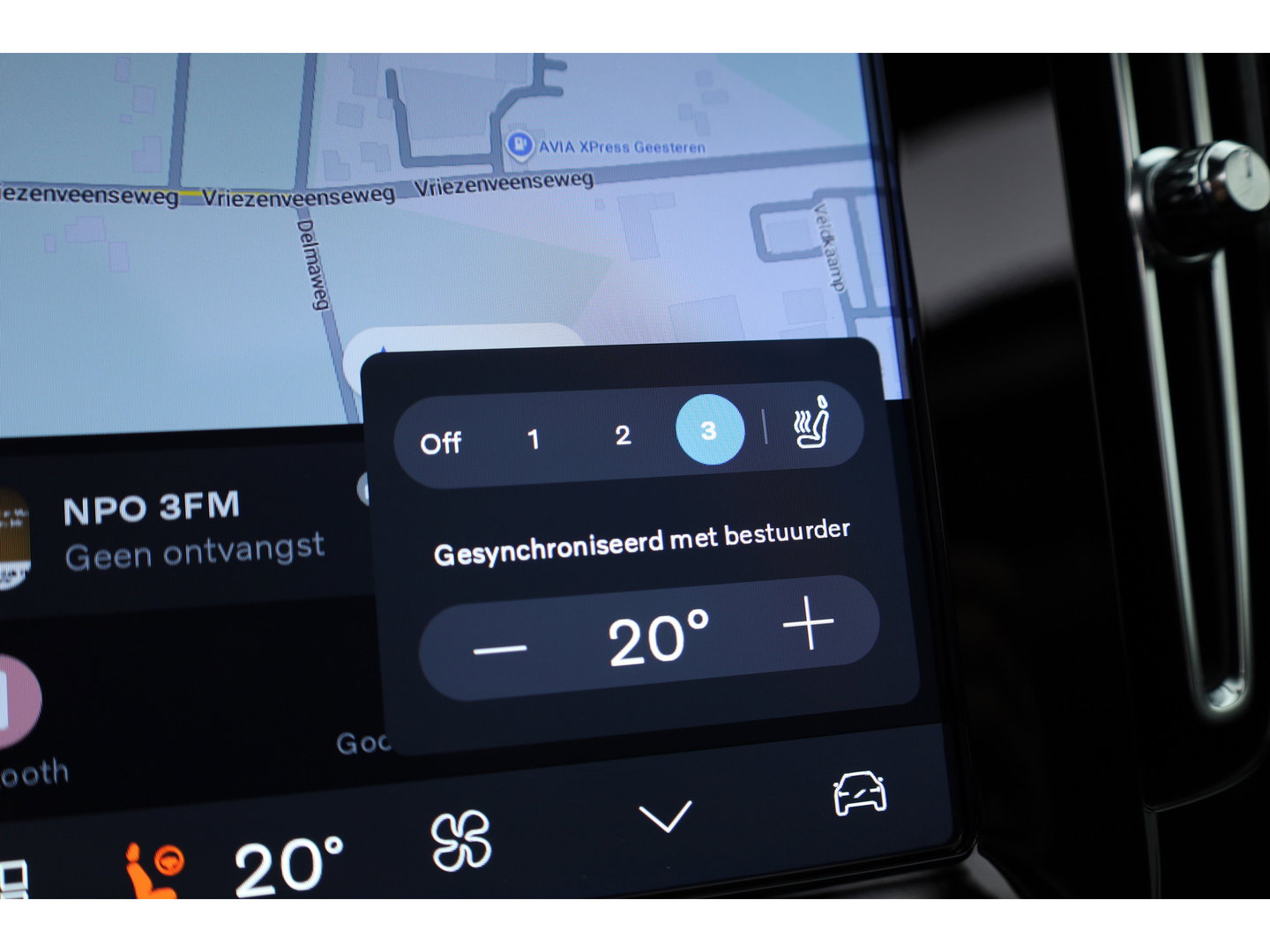 Volvo XC40 2.0 B3 Ultra Black Edition | Pano | ACC | Blis | 360 Cam | H&K Audio | Stoel & Stuur verwarming |