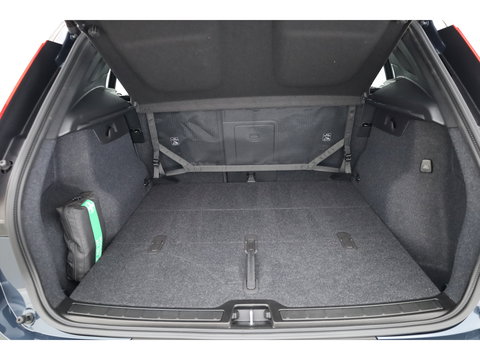 Volvo XC40 2.0 B3 Ultra Black Edition | Pano | ACC | Blis | 360 Cam | H&K Audio | Stoel & Stuur verwarming |