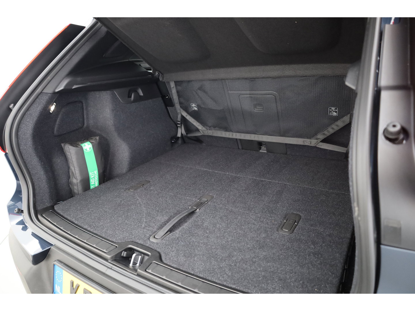 Volvo XC40 2.0 B3 Ultra Black Edition | Pano | ACC | Blis | 360 Cam | H&K Audio | Stoel & Stuur verwarming |