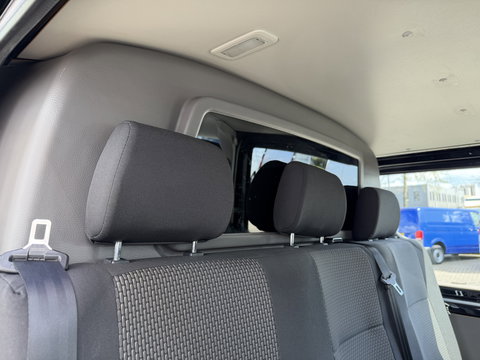 Volkswagen Transporter 2.0 TDI 150pk L2H1 30 DC 5 persoons Comfortline / vaste prijs rijklaar € 27.950 ex btw / / lease vanaf € / zwart metallic / nieuwe 20 inch velgen + banden / euro 6