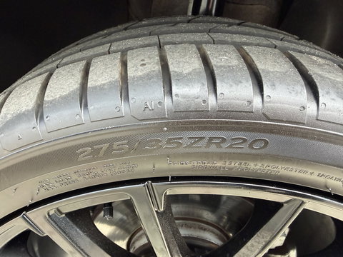 Volkswagen Transporter 2.0 TDI 150pk L2H1 30 DC 5 persoons Comfortline / vaste prijs rijklaar € 27.950 ex btw / / lease vanaf € / zwart metallic / nieuwe 20 inch velgen + banden / euro 6