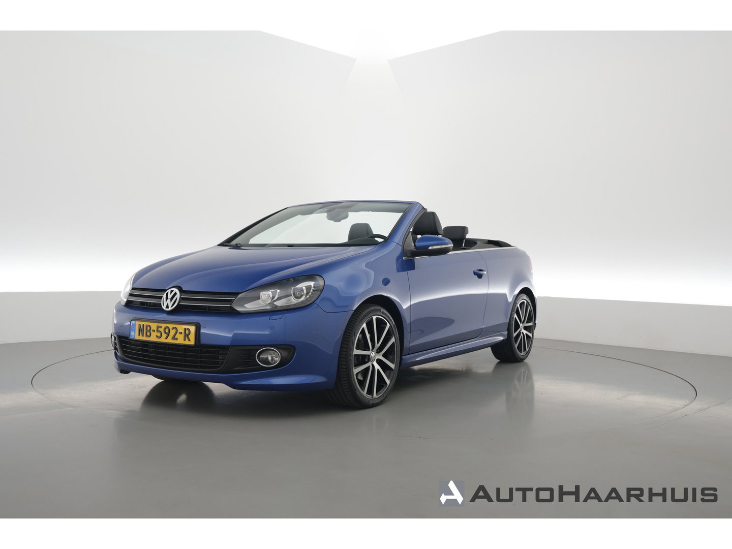 Volkswagen Golf Cabriolet 1.2 TSI BlueMotion Exclusive Series | Orgi. NL | Navi | Stoelverw. | PDC | Bi-Xenon | Bluetooth | 18'' |