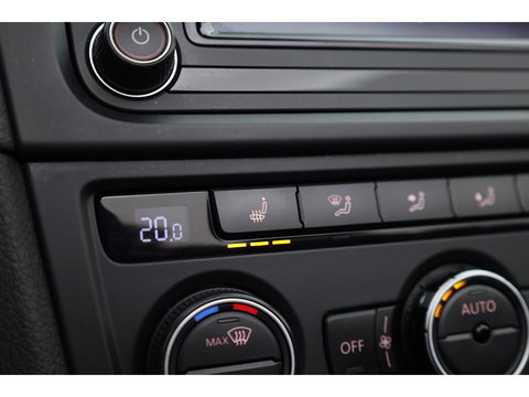 Volkswagen Golf Cabriolet 1.2 TSI BlueMotion Exclusive Series | Orgi. NL | Navi | Stoelverw. | PDC | Bi-Xenon | Bluetooth | 18'' |