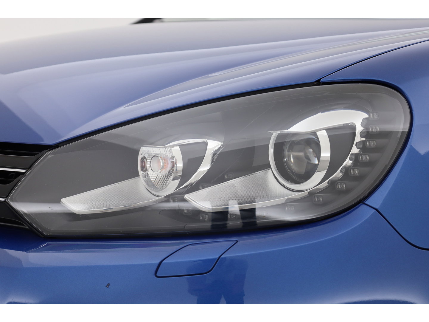 Volkswagen Golf Cabriolet 1.2 TSI BlueMotion Exclusive Series | Orgi. NL | Navi | Stoelverw. | PDC | Bi-Xenon | Bluetooth | 18'' |