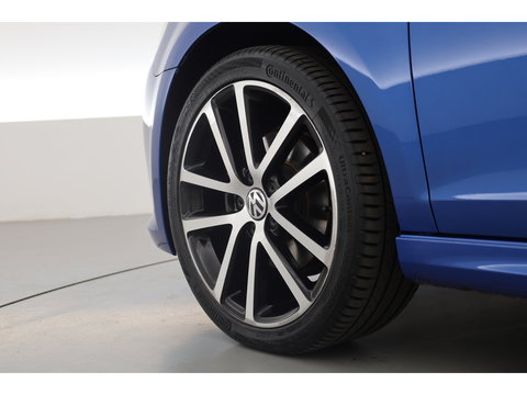 Volkswagen Golf Cabriolet 1.2 TSI BlueMotion Exclusive Series | Orgi. NL | Navi | Stoelverw. | PDC | Bi-Xenon | Bluetooth | 18'' |