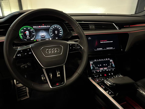 Audi Q8 e-tron S quattro SQ8 115 kWh SQ8 PANO KEYLESS CARBON HUD