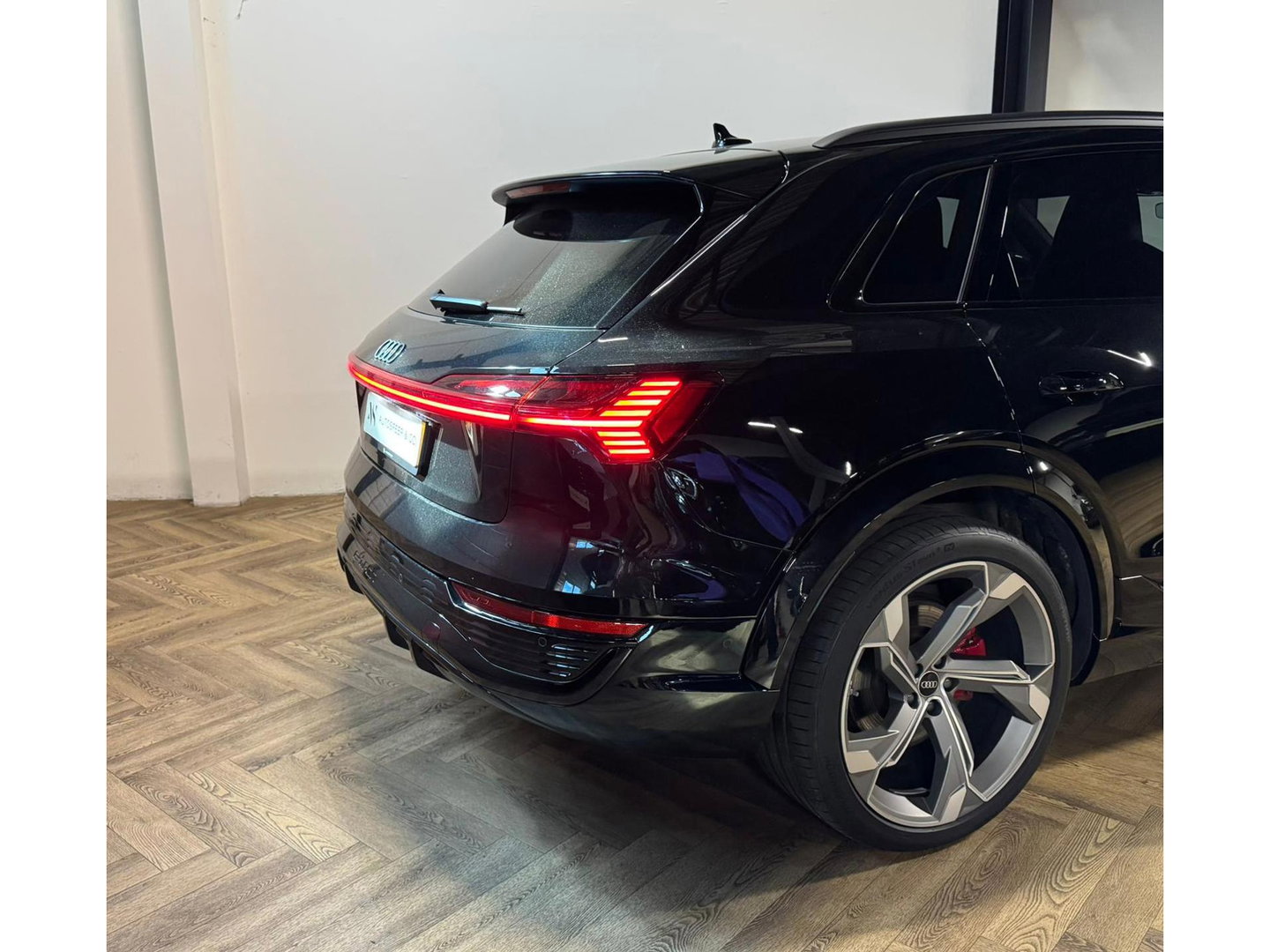 Audi Q8 e-tron S quattro SQ8 115 kWh SQ8 PANO KEYLESS CARBON HUD