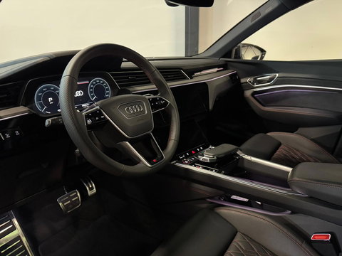 Audi Q8 e-tron S quattro SQ8 115 kWh SQ8 PANO KEYLESS CARBON HUD