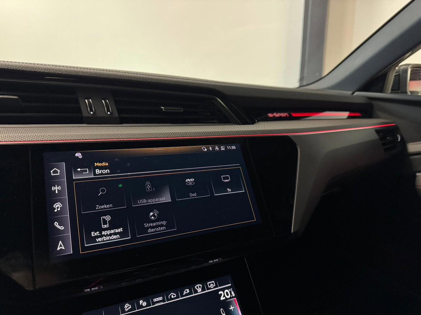 Audi Q8 e-tron S quattro SQ8 115 kWh SQ8 PANO KEYLESS CARBON HUD