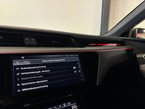 Audi Q8 e-tron S quattro SQ8 115 kWh SQ8 PANO KEYLESS CARBON HUD