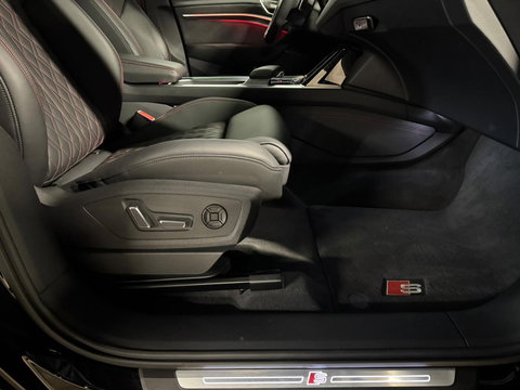 Audi Q8 e-tron S quattro SQ8 115 kWh SQ8 PANO KEYLESS CARBON HUD