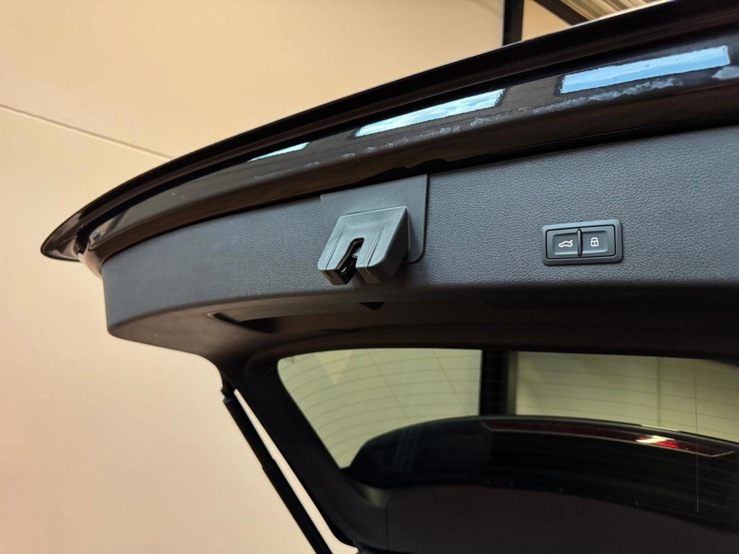 Audi Q8 e-tron S quattro SQ8 115 kWh SQ8 PANO KEYLESS CARBON HUD