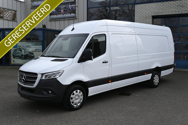 Mercedes-Benz Sprinter - 319 CDI L4H2 Maxi Distronic, LED, Standkachel, Geveerde Stoelen, Etc.