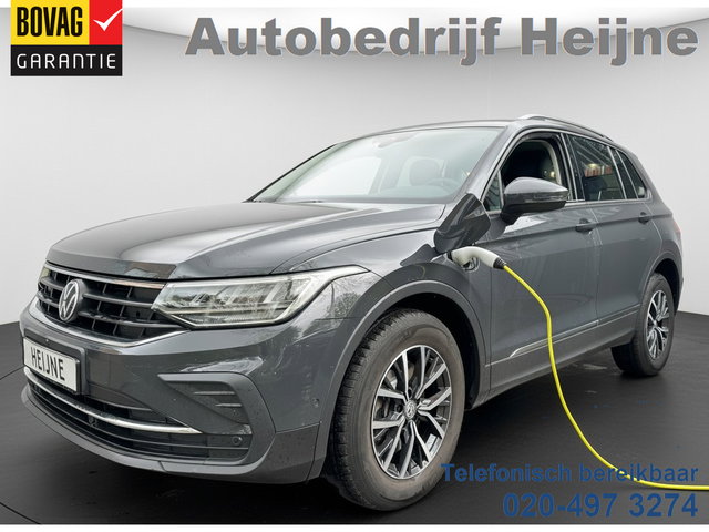 Volkswagen Tiguan - e-Hybrid 245PK DSG LIFE TREKHAAK/NAVI/360CAMERA