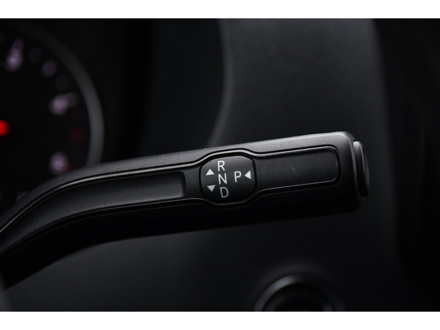 Mercedes-Benz Sprinter 317 1.9 CDI L2H2 RWD AMG Edition Camera, Cruise, Carplay, LED, Trekhaak, Automaat, Mbux, 170pk, Sensoren, Uniek!