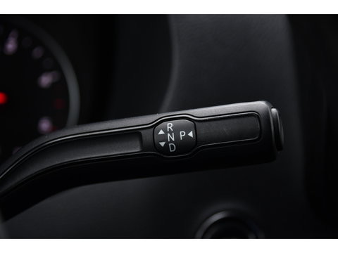 Mercedes-Benz Sprinter 317 1.9 CDI L2H2 RWD AMG Edition Camera, Cruise, Carplay, LED, Trekhaak, Automaat, Mbux, 170pk, Sensoren, Uniek!