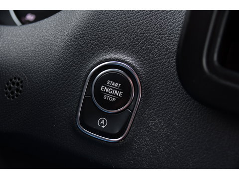 Mercedes-Benz Sprinter 317 1.9 CDI L2H2 RWD AMG Edition Camera, Cruise, Carplay, LED, Trekhaak, Automaat, Mbux, 170pk, Sensoren, Uniek!