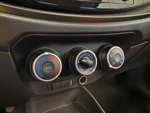 Toyota Aygo X 1.0 VVT-i S-CVT Play 24 Maanden garantie* (Vraag naar de voorwaarden)