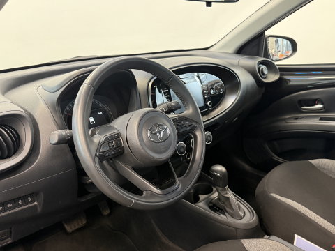 Toyota Aygo X 1.0 VVT-i S-CVT Play 24 Maanden garantie* (Vraag naar de voorwaarden)