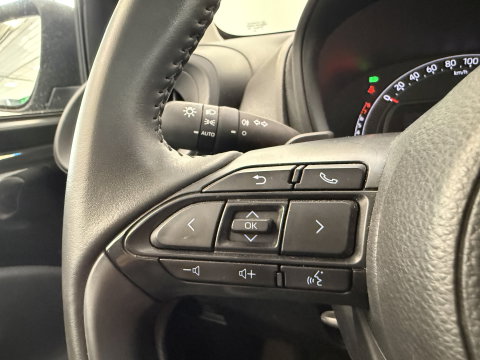 Toyota Aygo X 1.0 VVT-i S-CVT Play 24 Maanden garantie* (Vraag naar de voorwaarden)