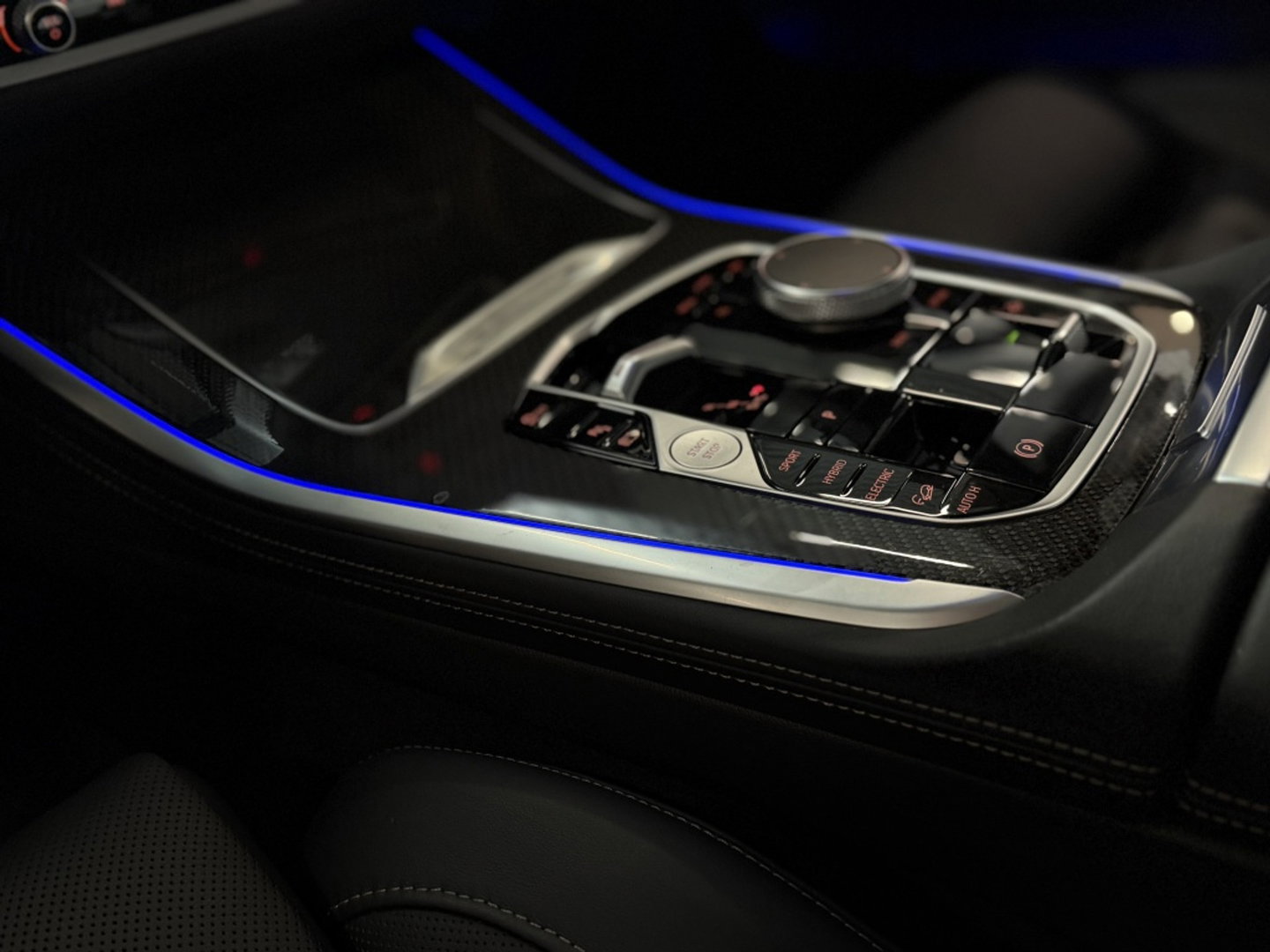 BMW X5 50e 490PK X-Drive M- Individual / Frozen Grey / Carbon