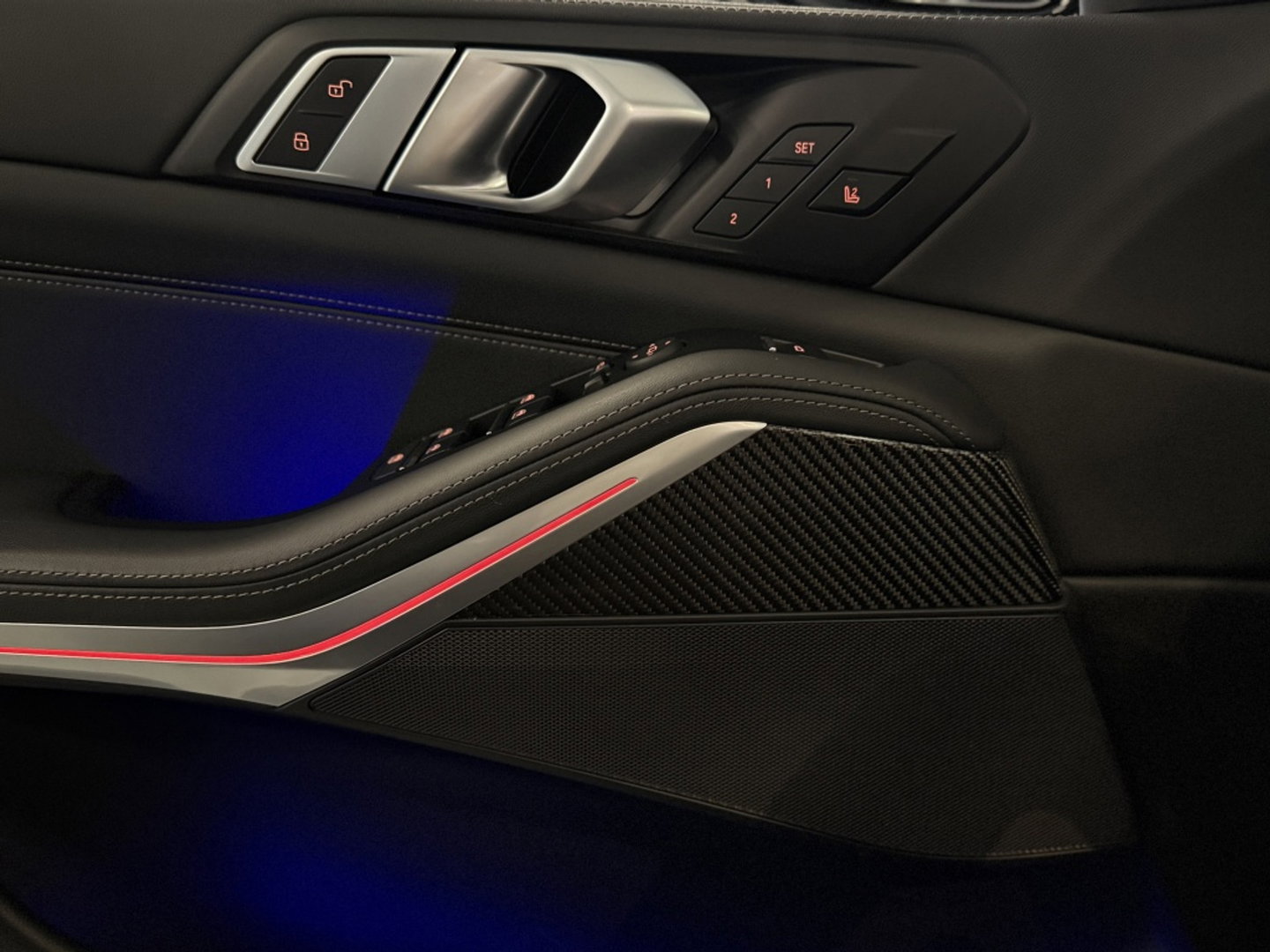 BMW X5 50e 490PK X-Drive M- Individual / Frozen Grey / Carbon