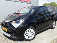 Toyota Aygo - 1.0 VVT-i x-play Airco, Carplay, 5 DRS, NL/NAP!