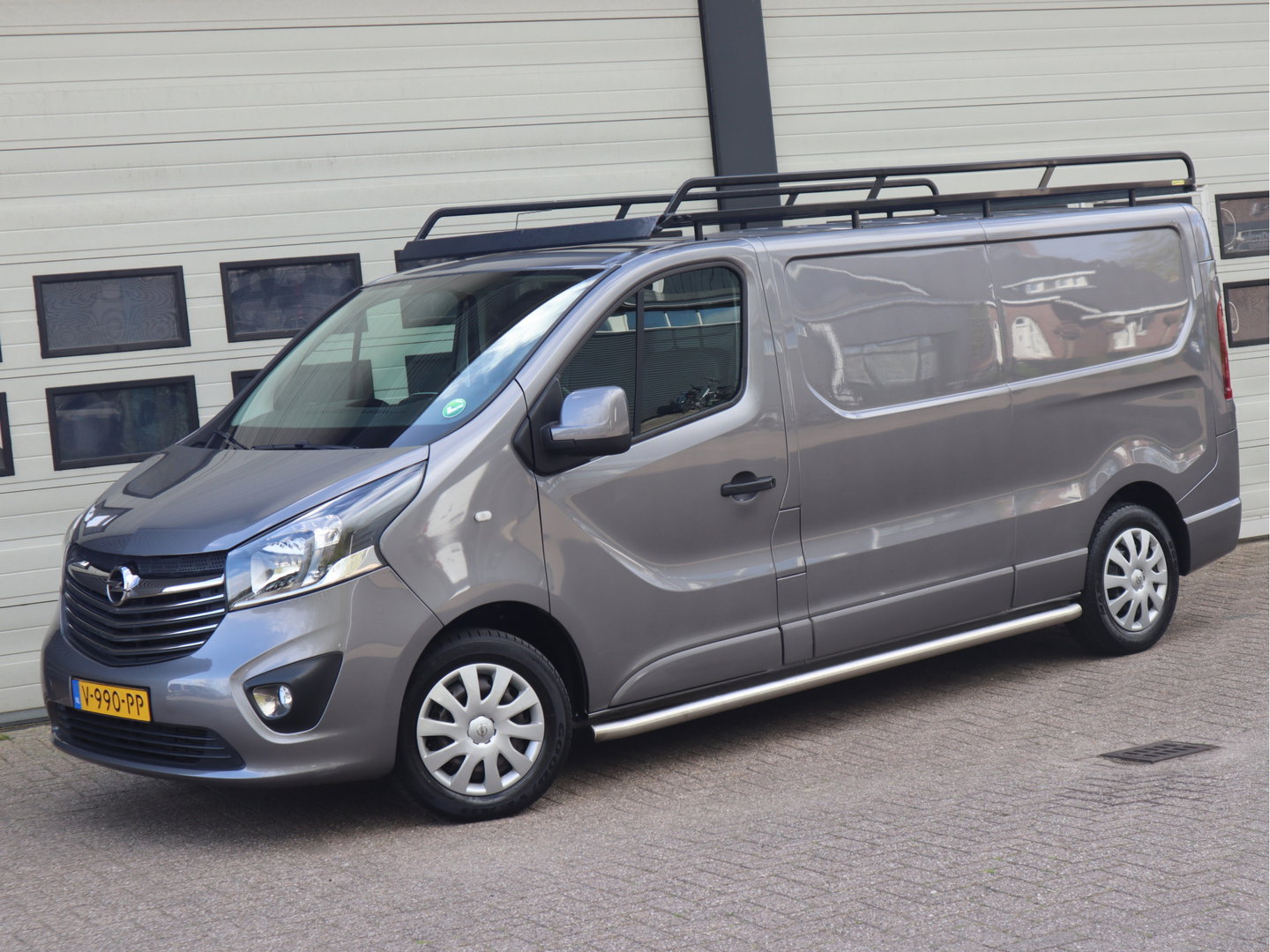 Opel Vivaro 1.6 CDTI 122pk Euro 6 - L2 Lang - Trekhaak - Airco - Navi