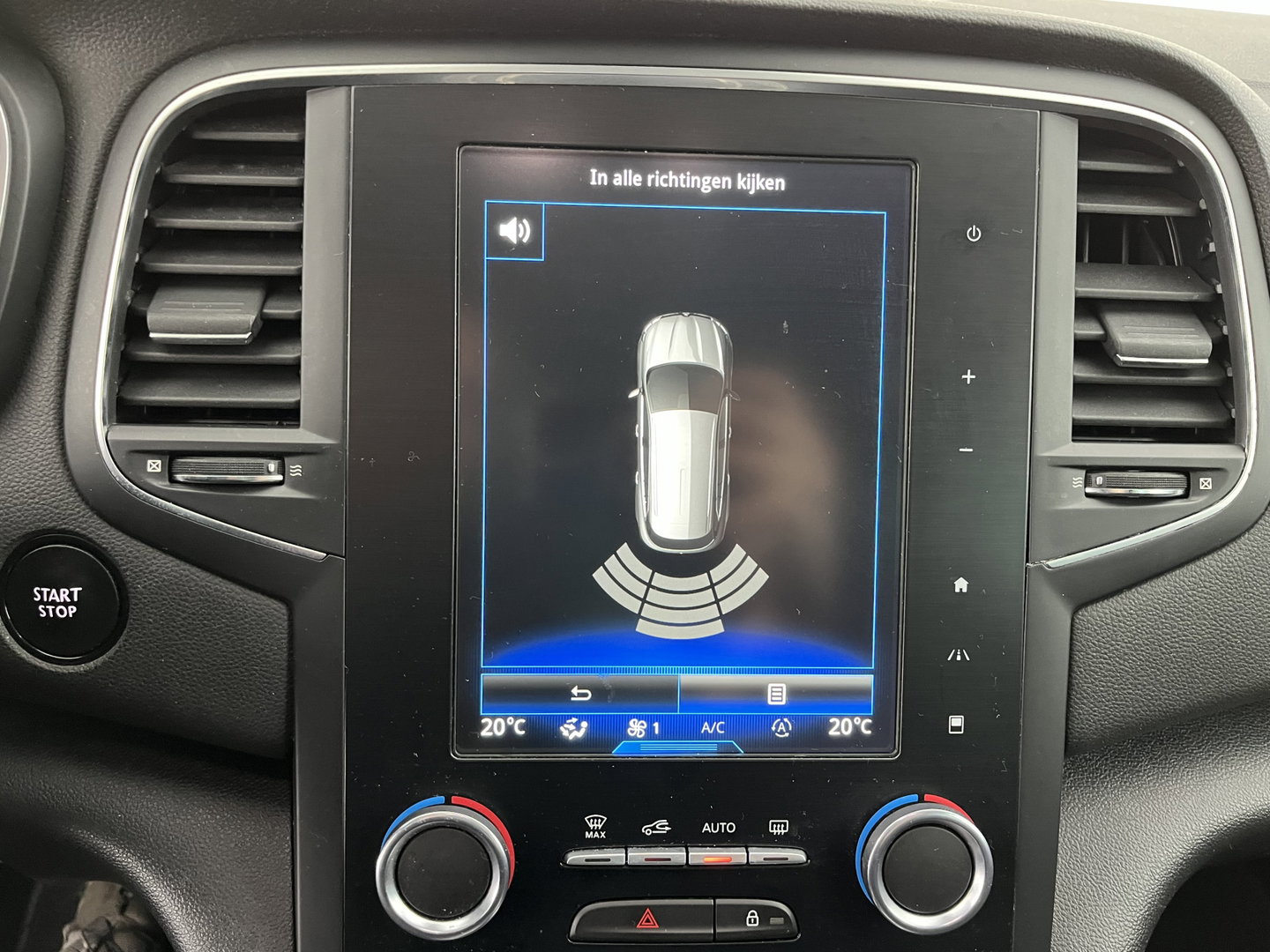 Renault Mégane Estate 1.6 TCe GT Aut. *FULL-LED | NAVI-FULLMAP | BOSE-SOUND | DIGI-COCKPIT | SPORT-SEATS | SHIFT-PADDLES | DAB+ | KEYLESS | PRIVACY-GLASS | ECC | PDC | CRUISE | 18''ALU*