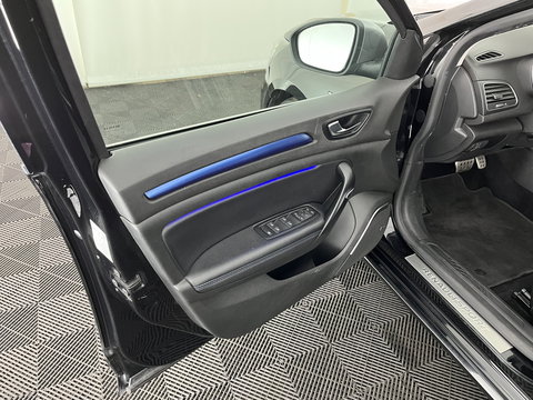 Renault Mégane Estate 1.6 TCe GT Aut. *FULL-LED | NAVI-FULLMAP | BOSE-SOUND | DIGI-COCKPIT | SPORT-SEATS | SHIFT-PADDLES | DAB+ | KEYLESS | PRIVACY-GLASS | ECC | PDC | CRUISE | 18''ALU*