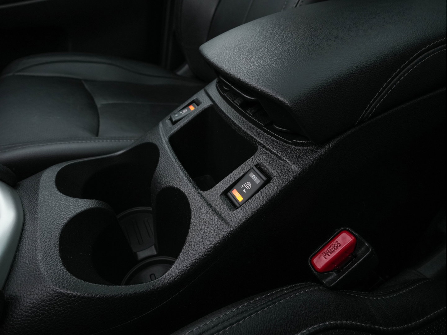 Nissan QASHQAI 1.2 Tekna *PANO | FULL-LEATHER | TOP-VIEW | BLIND-SPOT | NAVI-FULLMAP | HEATED-COMFORTSEATS | KEYLESS | DAB+ | PRIVACY-GLASS | 19''ALU*