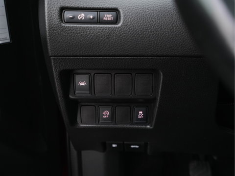 Nissan QASHQAI 1.2 Tekna *PANO | FULL-LEATHER | TOP-VIEW | BLIND-SPOT | NAVI-FULLMAP | HEATED-COMFORTSEATS | KEYLESS | DAB+ | PRIVACY-GLASS | 19''ALU*