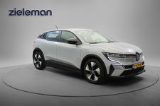 Renault Mégane - EV40 Boost Charge Equilibre - Digitaal Cockpit, Carplay, Camera