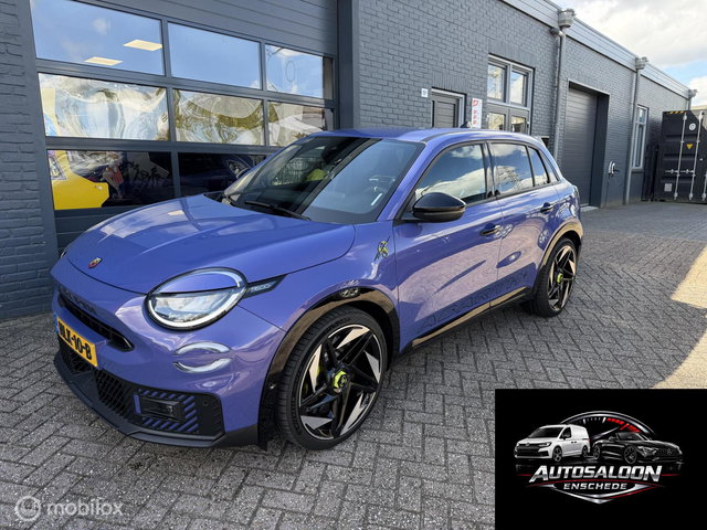 Fiat 600 - 600e Abarth Scorpionissima 54 kWh 20" Sabelt Navi