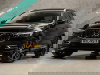 Volvo XC60 - 2.0 T8 Twin Engine AWD Inscription 391Pk Automaat (PANORAMADAK, APPLE CARPLAY, HARMAN/KARDON, MEMORY SEATS, ZWART HEMEL, STOELVERWARMING VOOR/ACHTER, LUXE LEDER, TREKHAAK, CAMERA, STUURWIEL VERWARMD, NIEUWSTAAT)