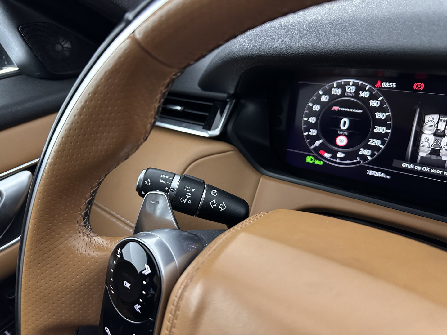 Land Rover Range Rover Velar 2.0 I4 AWD R-Dynamic HSE (INCL.BTW) Aut. *PANO | LEATHER | MATRIX-LED | MEMORY-PACK | BLINDSPOT | MERIDIAN-SURROUND | DIGI-COCKPIT | CAMERA | KEYLESS | HEATED-COMFORTSEATS | PRIVACYGLASS | SHIFTPADDLES | 22''ALU*