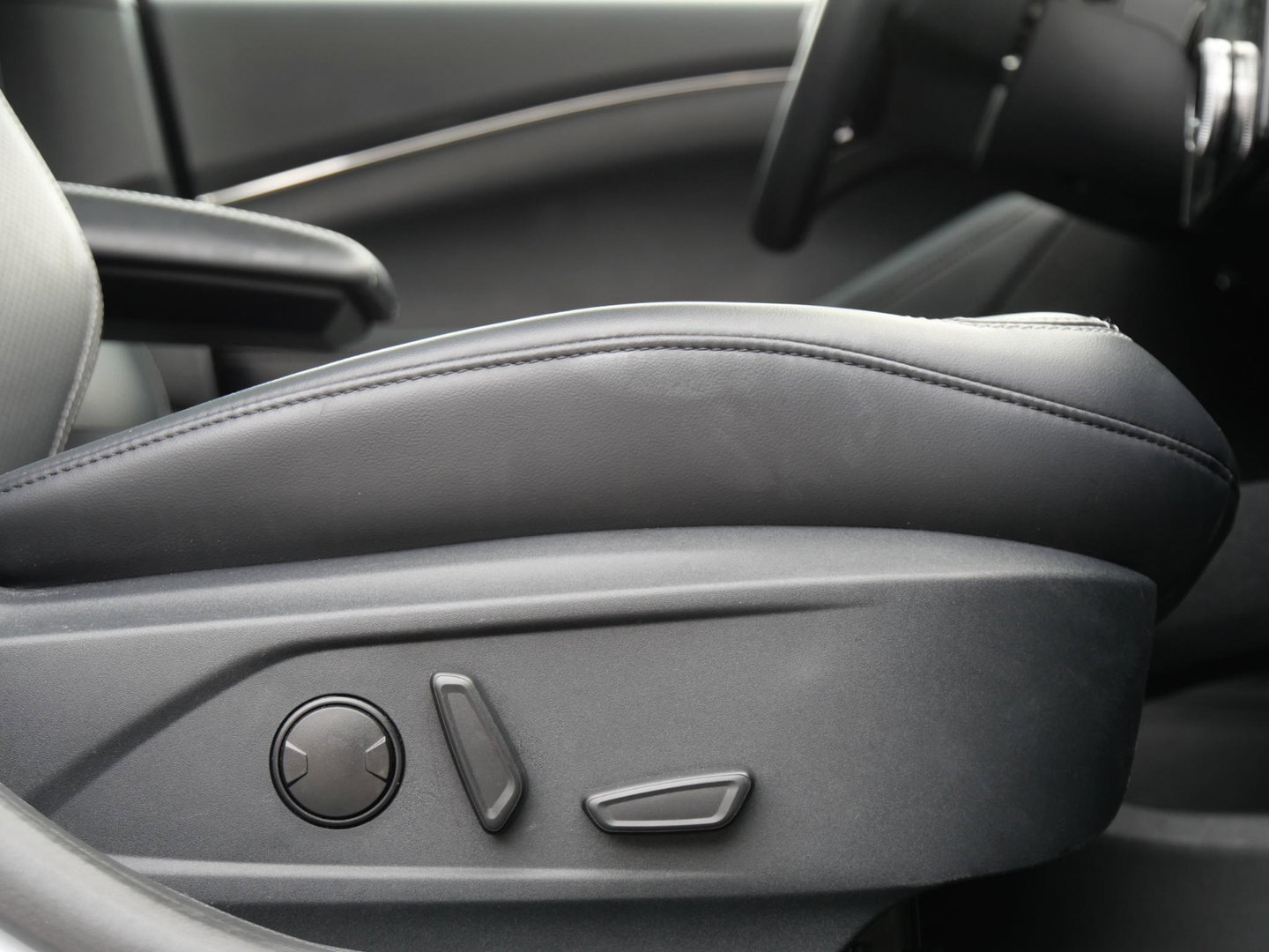 Ford Mustang Mach-E EXTENDED RWD 98kWh/ TECHNOLOGY PACK PLUS/ SOH 93%