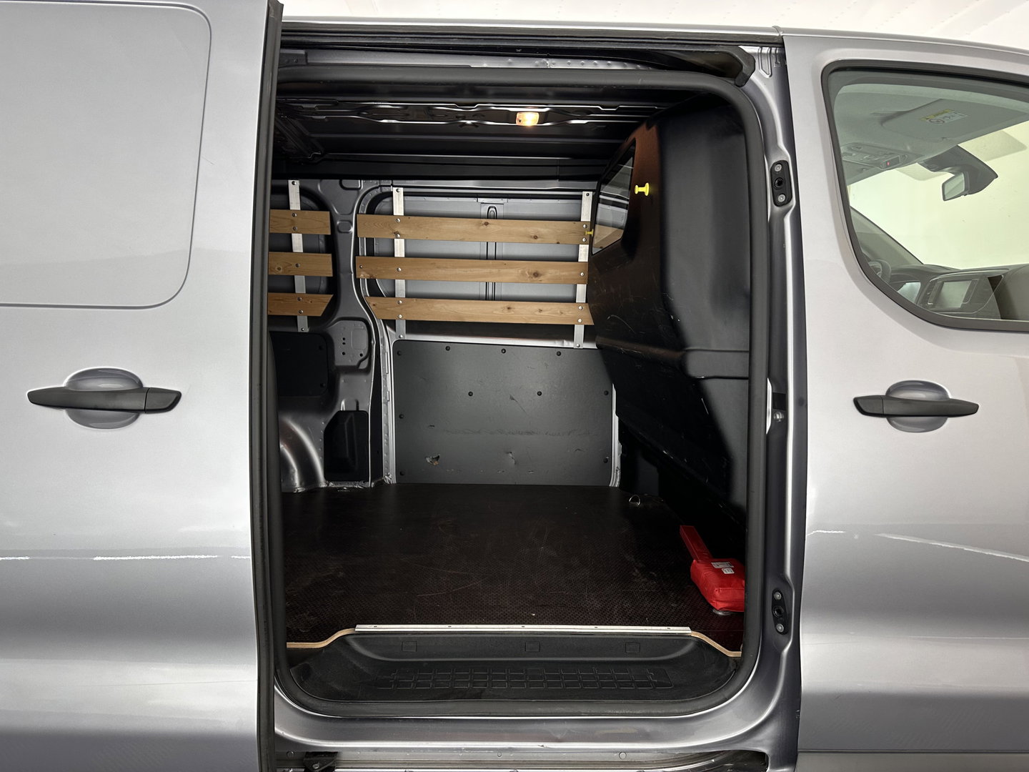 Opel Vivaro-e L2H1 Edition 75 kWh [ 3-Fase ] {SOH-100%} Aut. *LEATHER | NAVI-FULLMAP | CAMERA | AIRCO | DAB+ | PDC | CRUISE | CARPLAY*