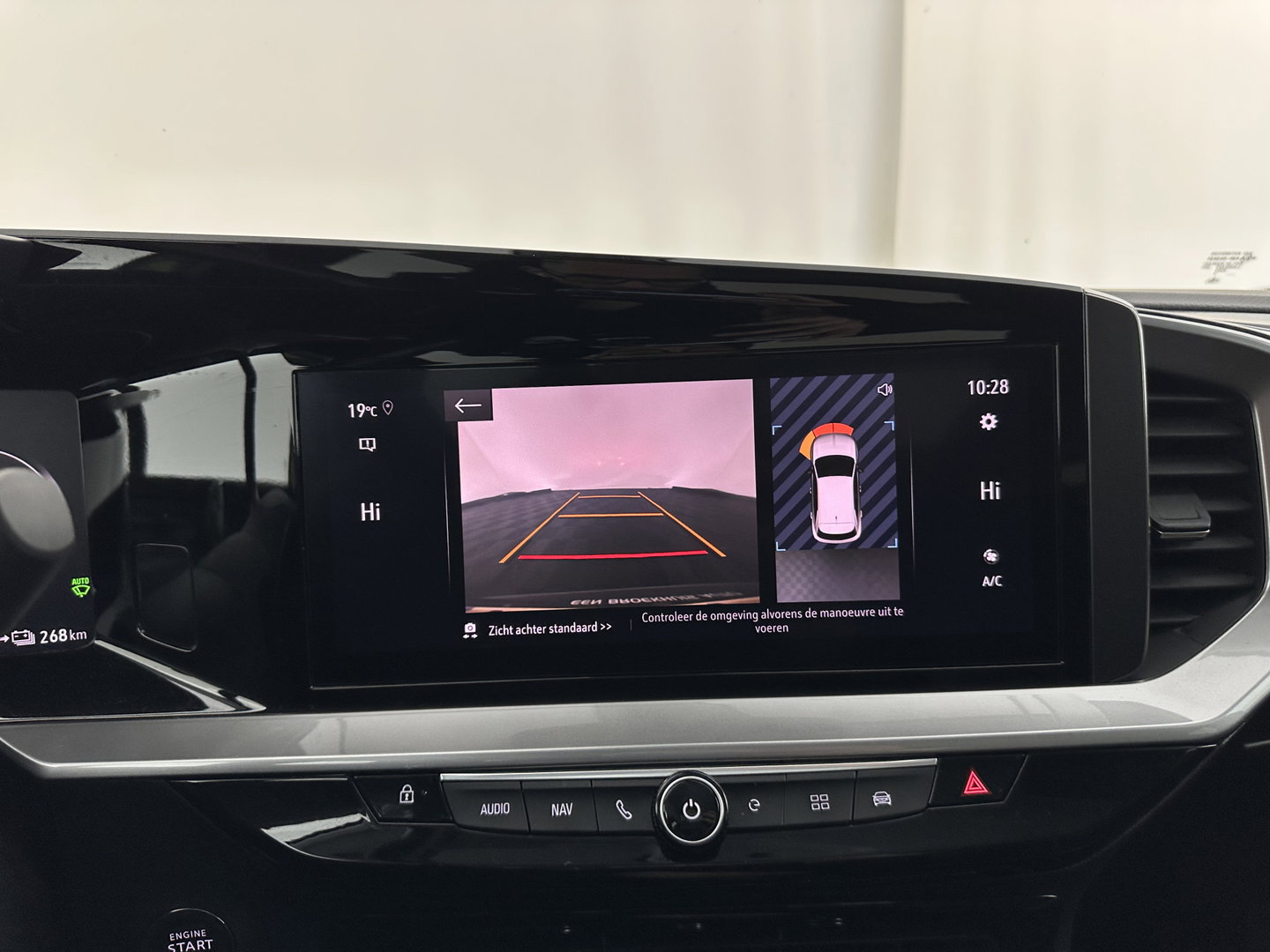 Opel Mokka-e Ultimate 50-kWh 7.4kw bl. [ 3-Fase ] {SOH-84%} (INCL-BTW) *FULL-LED | LEATHER-MICROFIBRE | ADAPTIVE-CRUISE | HEATED-SPORTSEATS | DAB+ | KEYLESS | DIGI-COCKPIT | CARPLAY | AMBIENT-LIGHT | CAMERA | LANE-ASSIST | 18"ALU*