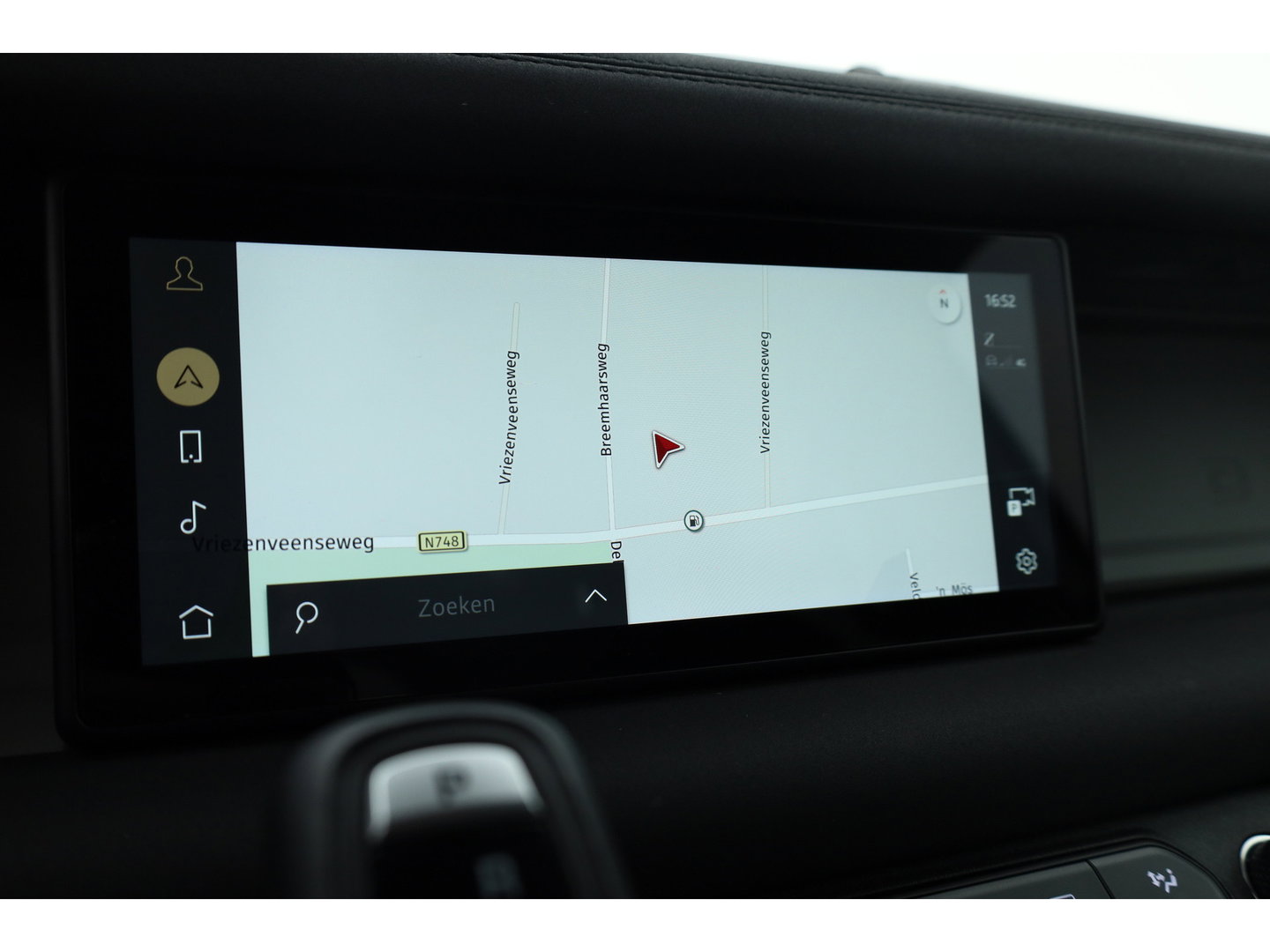 Land Rover Defender 3.0 D300 110 X-Dynamic - Grijs Kenteken | Luchtvering | Leder+Memory | Dig. Cockpit | 360*+PDC | Meridian | Nav+App.Connect | Winterpack | V