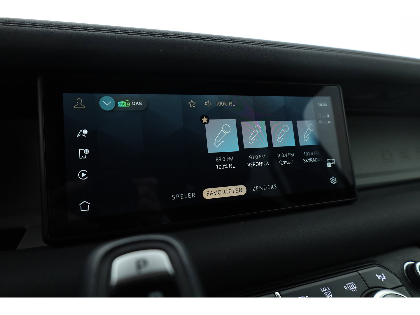 Land Rover Defender 3.0 D300 110 X-Dynamic - Grijs Kenteken | Luchtvering | Leder+Memory | Dig. Cockpit | 360*+PDC | Meridian | Nav+App.Connect | Winterpack | V