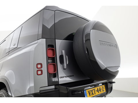 Land Rover Defender 3.0 D300 110 X-Dynamic - Grijs Kenteken | Luchtvering | Leder+Memory | Dig. Cockpit | 360*+PDC | Meridian | Nav+App.Connect | Winterpack | V