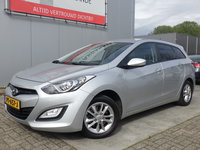 Hyundai i30 - Wagon 1.4, Airco, Afneembare Trekhaak!