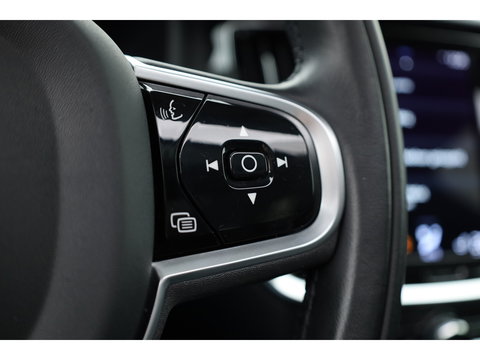 Volvo V60 2.0 T8 Inscription 455PK | SOH 94 % | Pano-dak | ACC | Elek. Trekhaak | Camera | Stoel + stuurverw. | 19 inch
