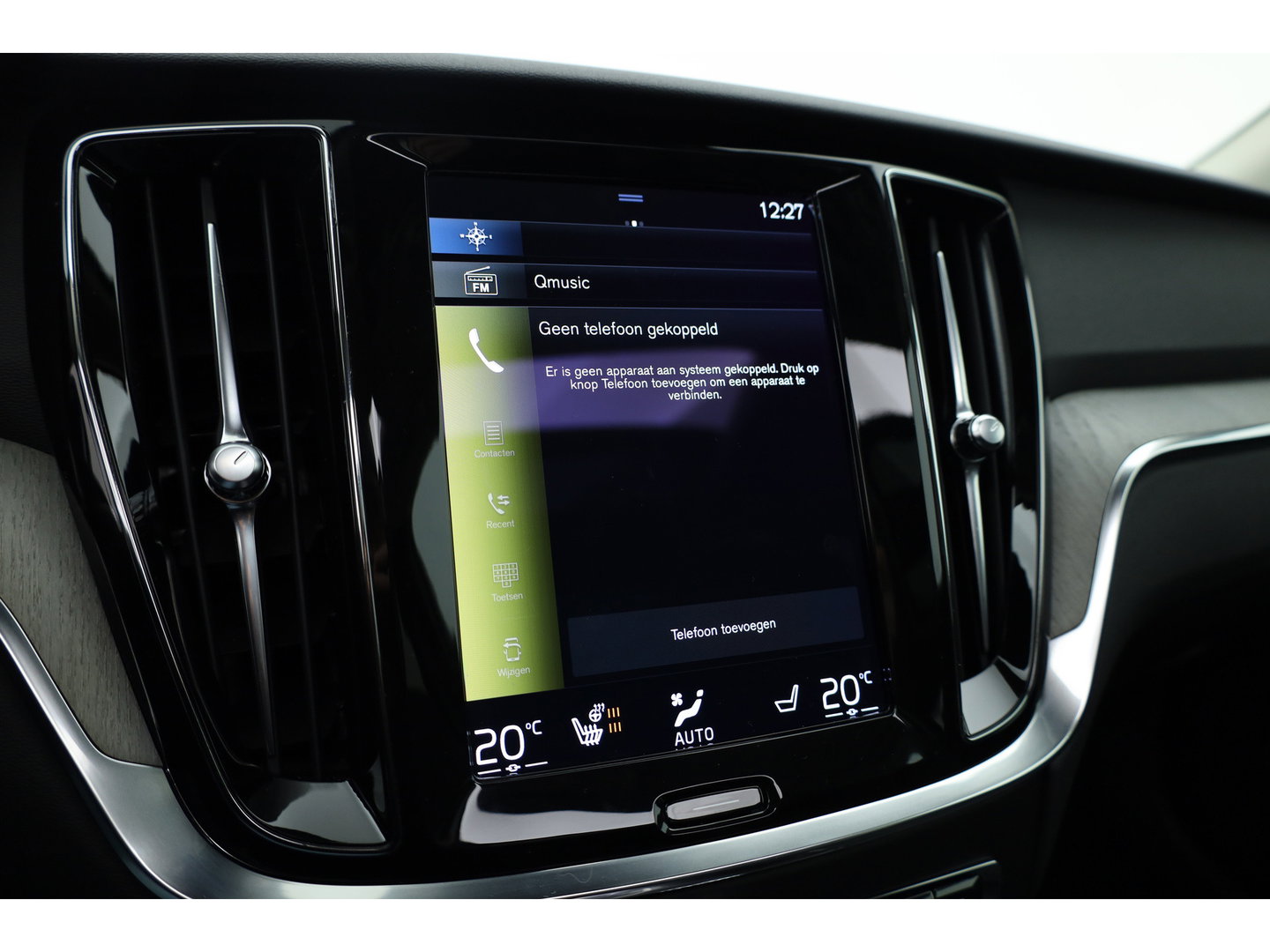 Volvo V60 2.0 T8 Inscription 455PK | SOH 94 % | Pano-dak | ACC | Elek. Trekhaak | Camera | Stoel + stuurverw. | 19 inch