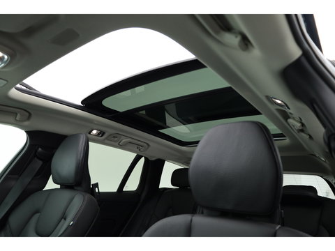 Volvo V60 2.0 T8 Inscription 455PK | SOH 94 % | Pano-dak | ACC | Elek. Trekhaak | Camera | Stoel + stuurverw. | 19 inch
